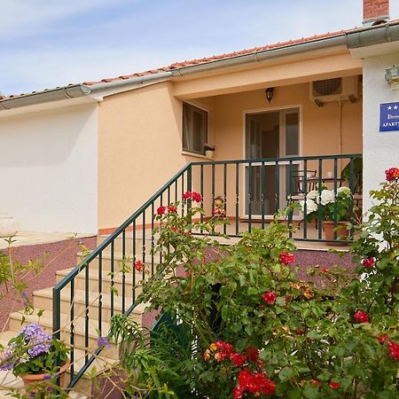 Agriculture & Holiday House Lasko Govedari Exterior photo